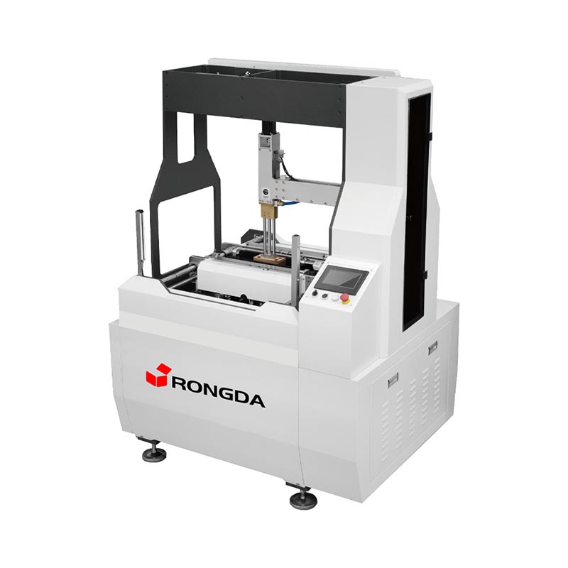 Машина для обгортання жорстких коробок